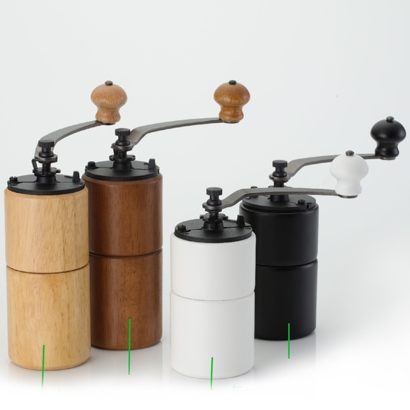 AKIRAKOKI Manual Coffee Grinder Wooden Cast Iron Burr - Picture 15 of 16